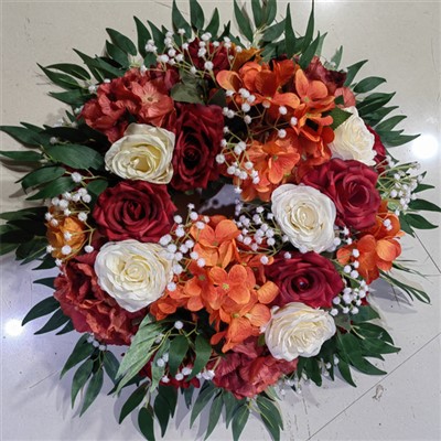 Kunstig blomsterkrans