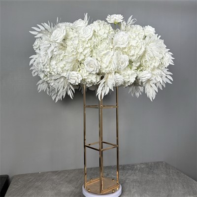 Sentrum med hvite blomster