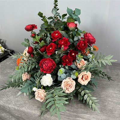 Høye midtdeler for bryllup